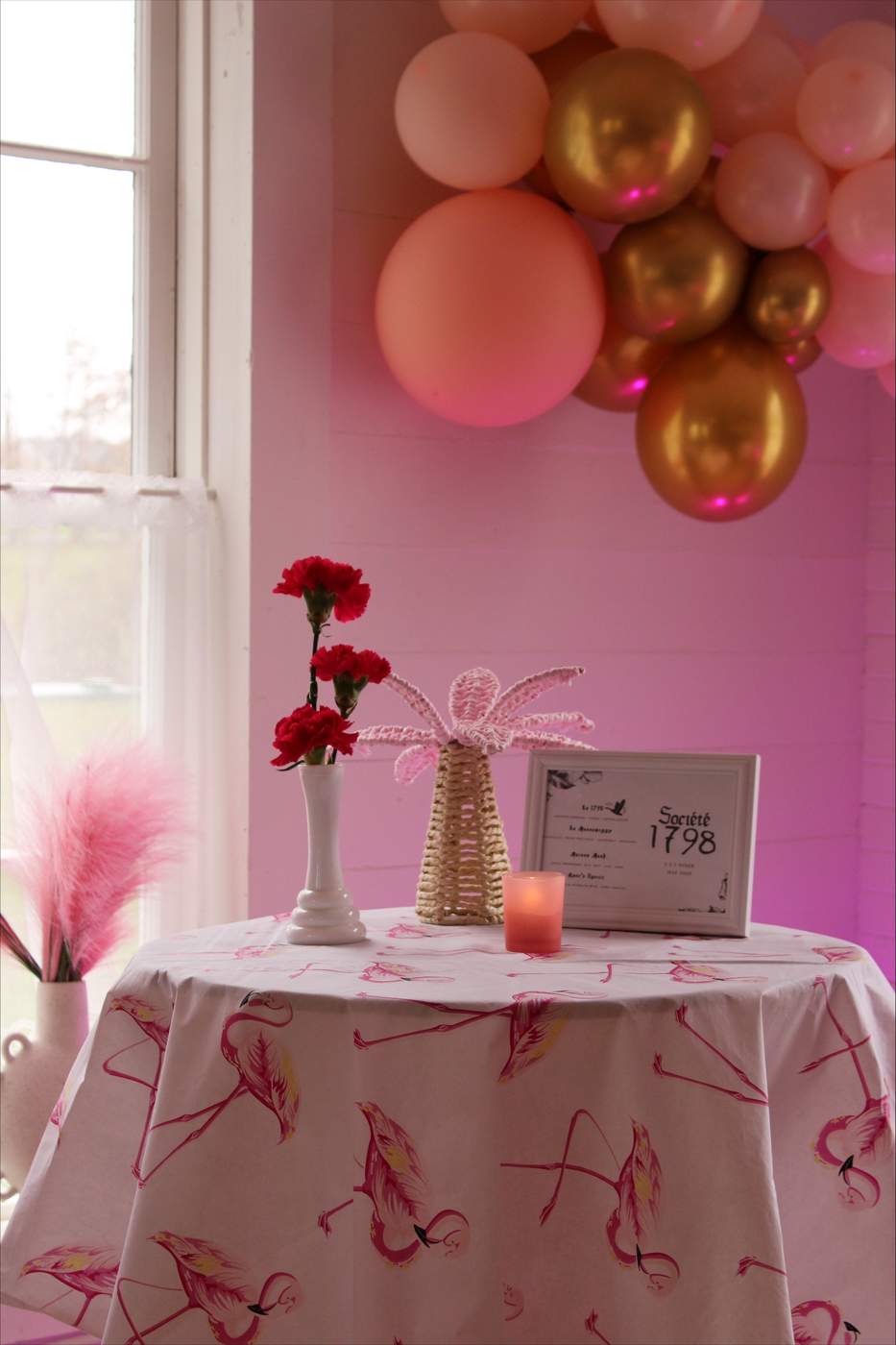 Flamingo table